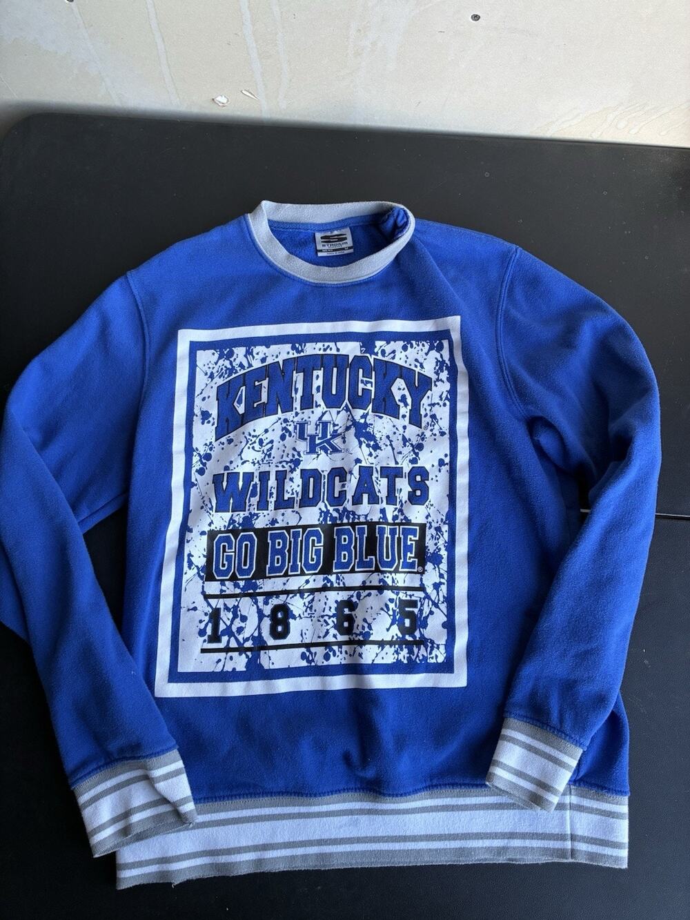 Vintage Stadium Athletics Kentucky Wildcats Go Big Blue Sweatshirt- Medium
